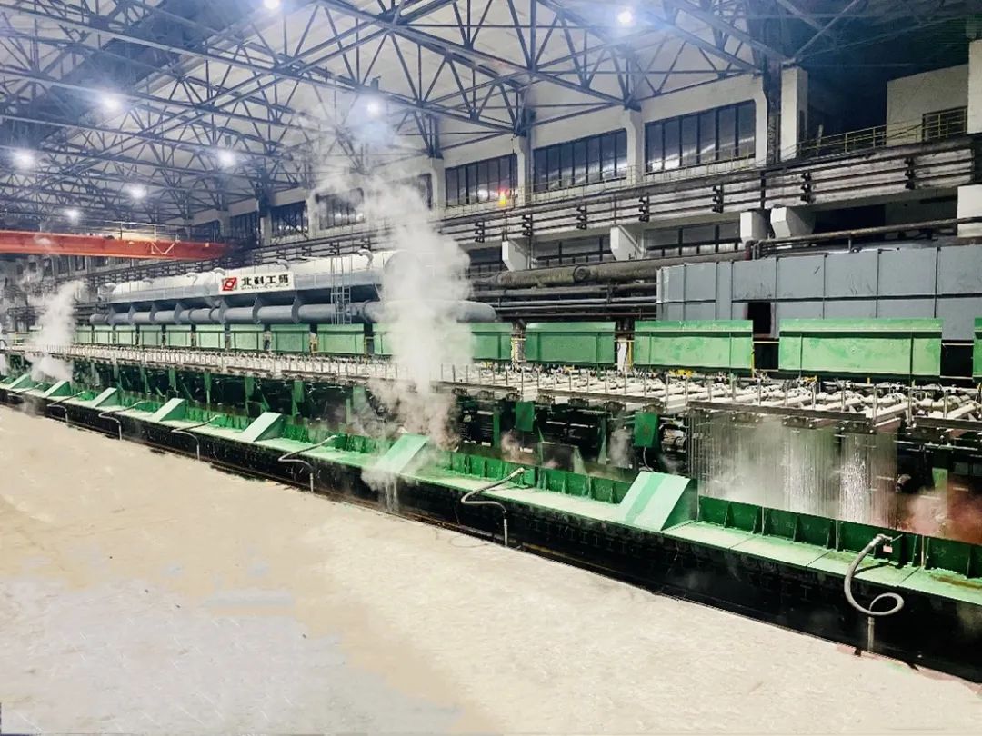 北科工研密集快冷成套技術在凌鋼中寬帶成功應用.jpg